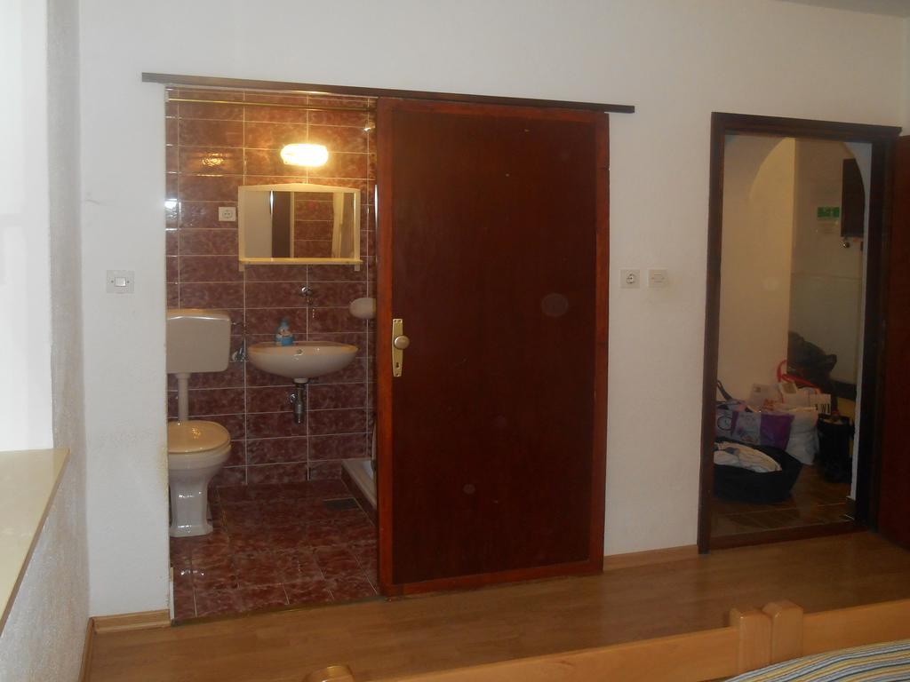 Apartments Skrobot Senj  Zewnętrze zdjęcie